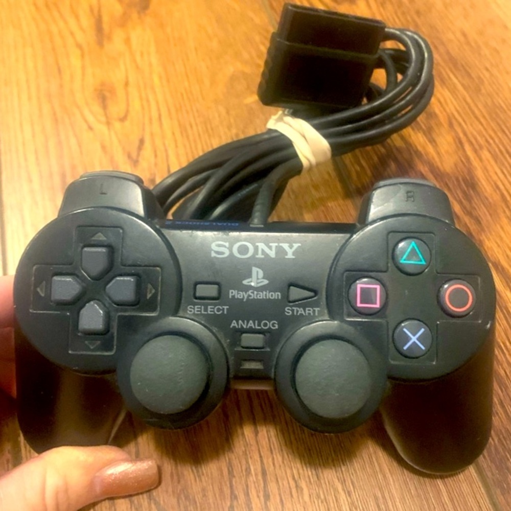 Sony PlayStation 1 PS One PS1 DualShock 2 Analog Controller SCPH-10010